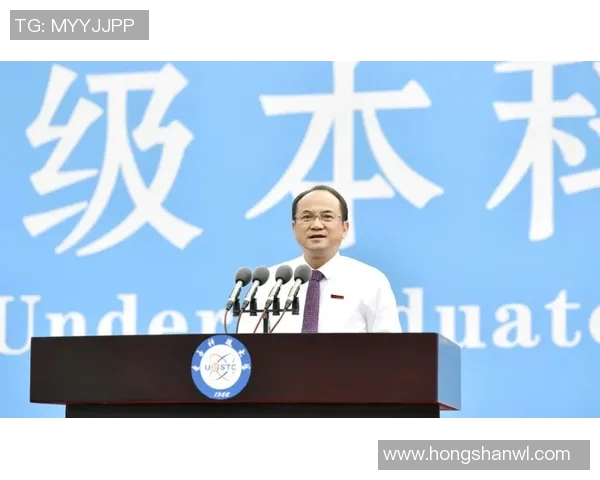 飞盘追梦：周军的热血人生与深度对话探索