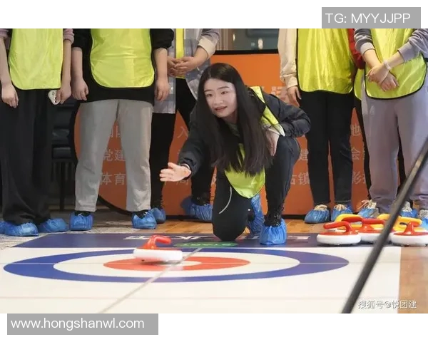 黄敏独家分享飞盘心得与技巧助你轻松掌握这项运动的乐趣与魅力