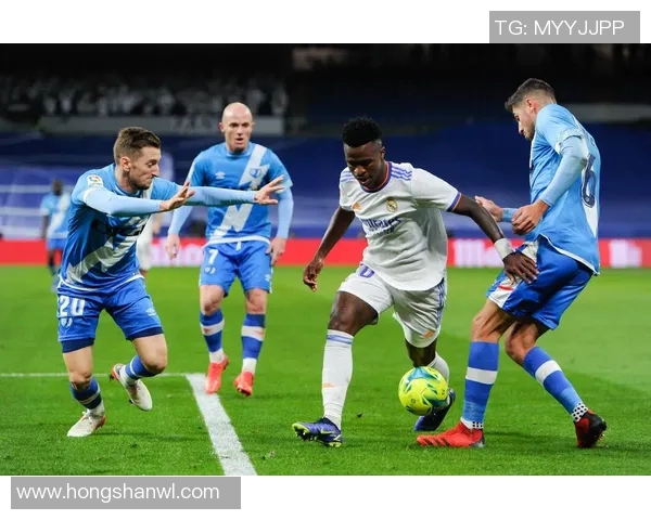 克罗斯在足球世界的传奇之路与他对比赛的独特理解与贡献