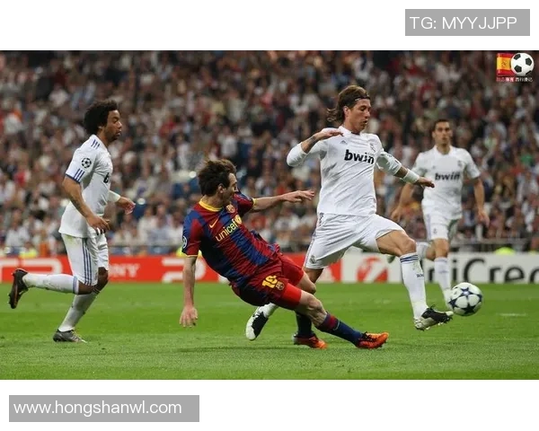 皇马与曼联激战正酣高清直播全程回顾与精彩瞬间分析