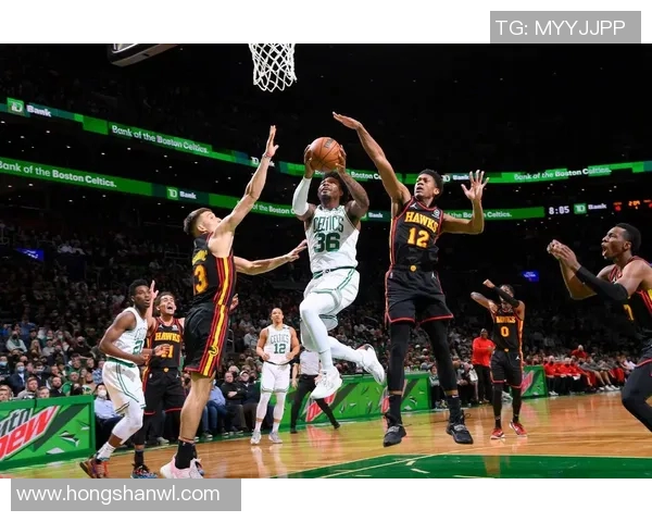 马库斯斯马特的篮球之路与冠军梦想的追逐历程