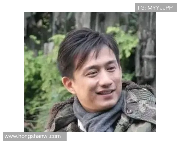 黄磊畅谈足球生涯背后的故事与梦想追逐