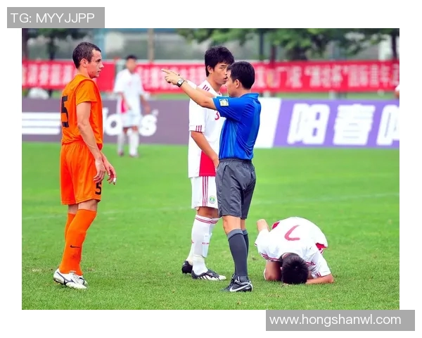 鲁能与申花激战在即球迷期待精彩对决与精彩瞬间