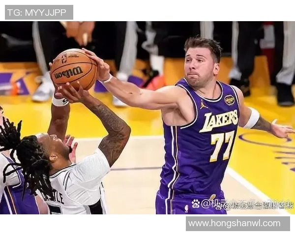 201213赛季猛龙与湖人激战回顾:经典对决与球星表现的精彩瞬间