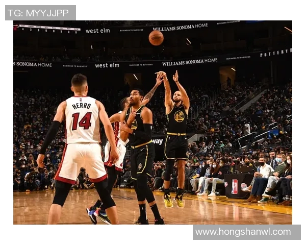 勇士与热火激战正酣1月12日腾讯视频全程直播精彩赛事不容错过